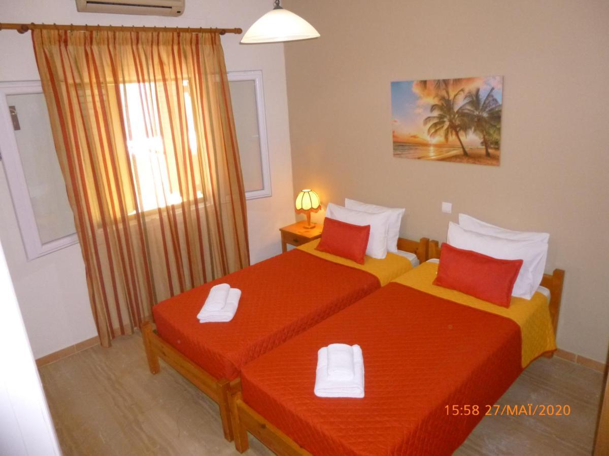 Niki Apartment *