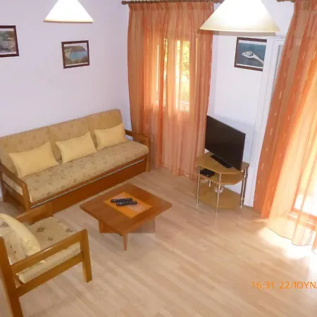 Bungalows Niki Acharavi  Exterior photo